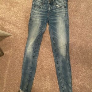 American Eagle skinny jeans